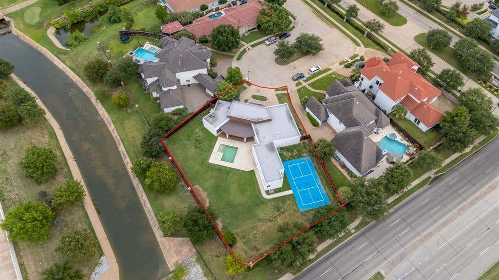Photo of 2171 Hogan Drive, Irving, TX 75038 (MLS # 21341995)