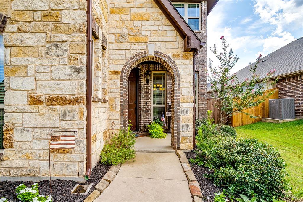 1134 Destrehan Drive