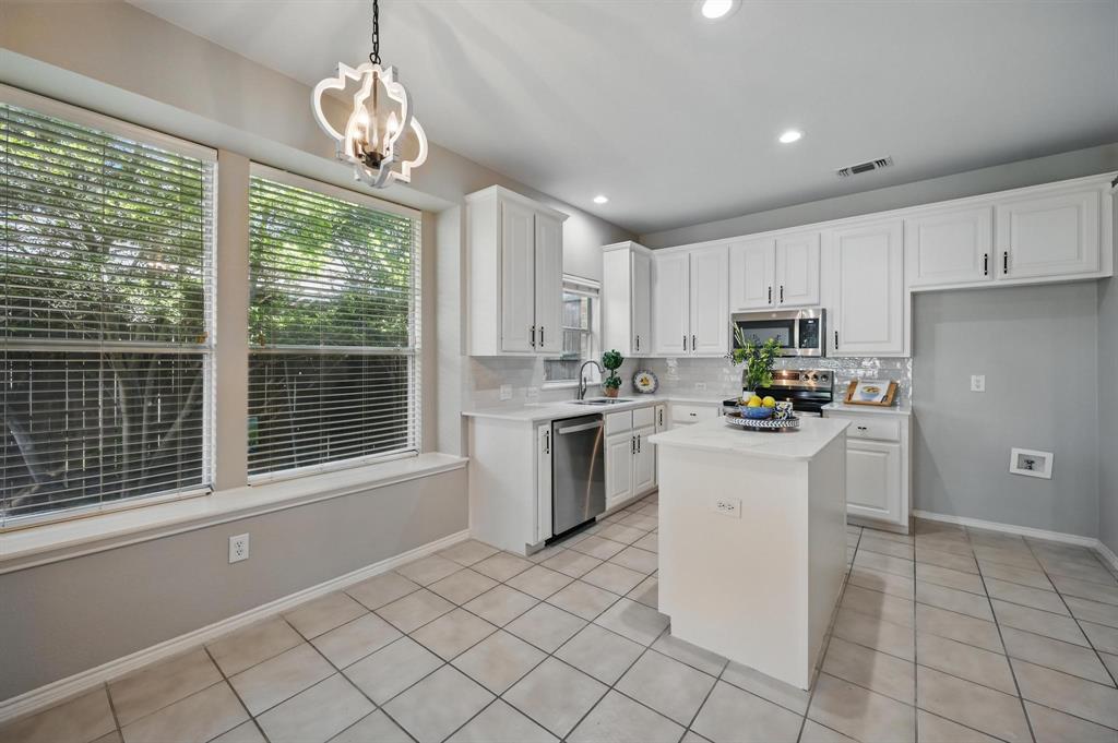 Frisco, Texas 75035, United States, 4 Bedrooms Bedrooms, ,2 BathroomsBathrooms,Residential,Pending,115881