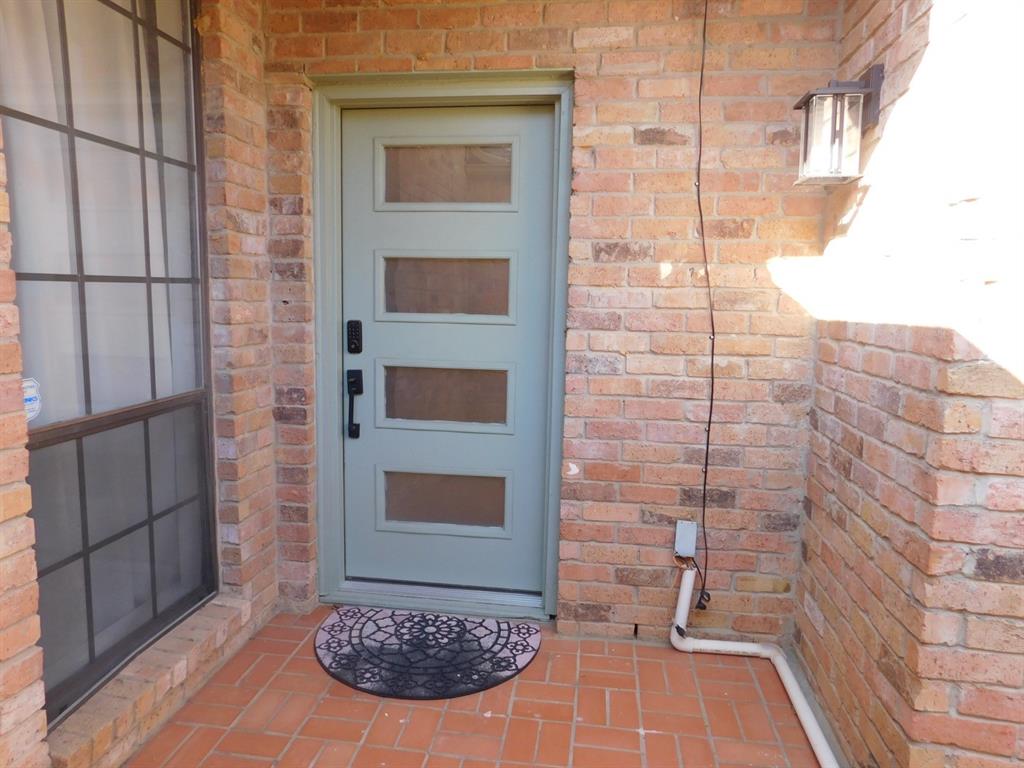 Westridge Twnhms - Residential