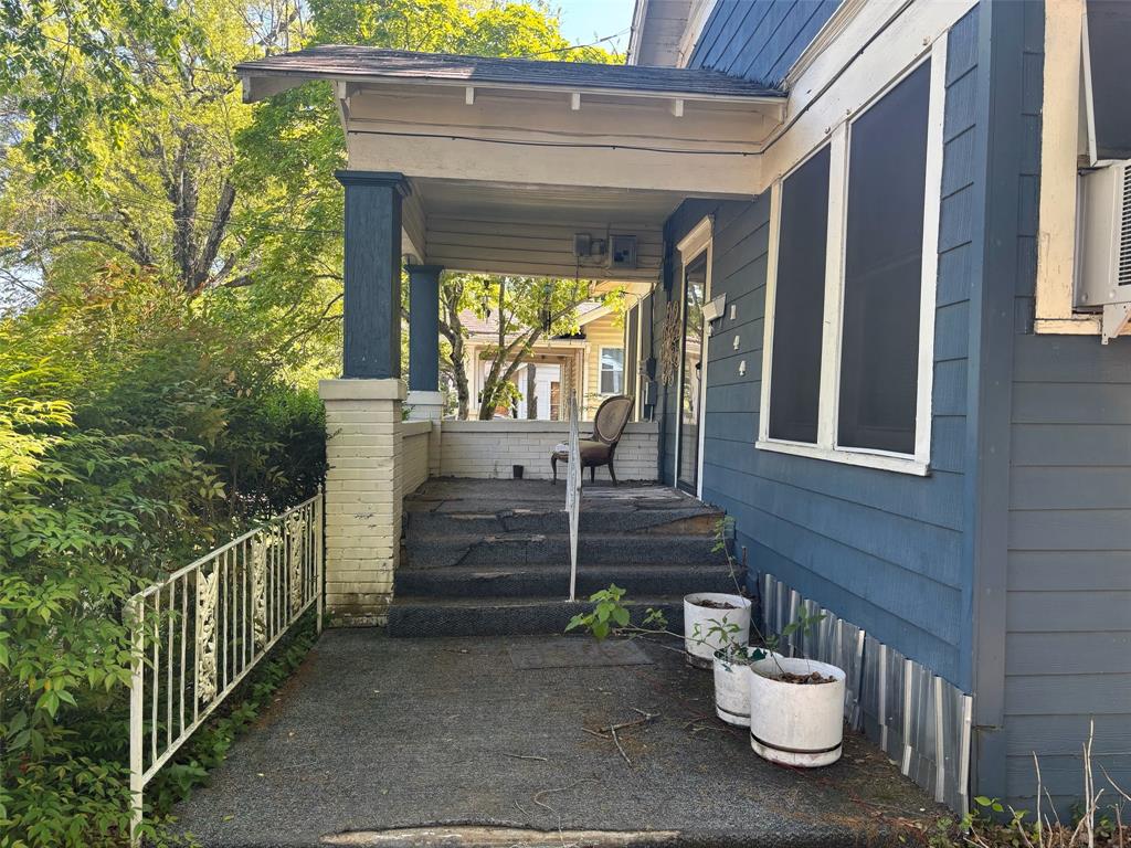144 SE 21st Street
