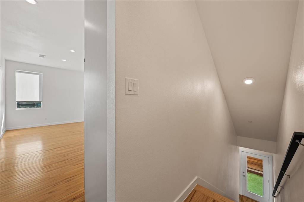 1715 Bennett Ave Condos - Residential Lease