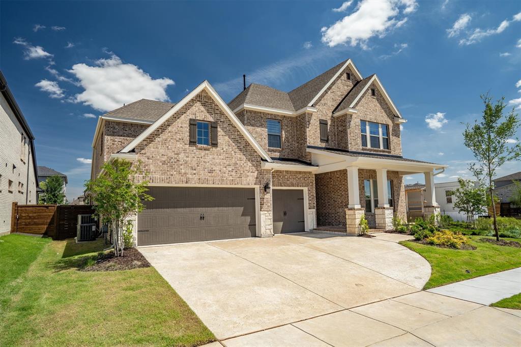 2605 Rosewood Way