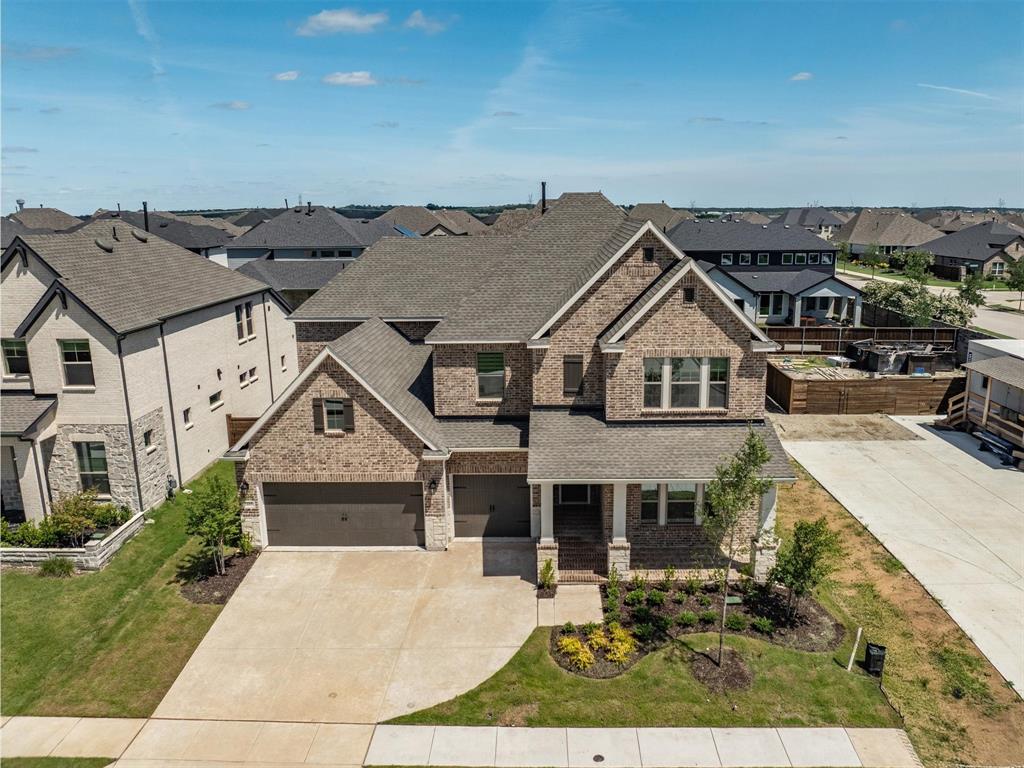 2605 Rosewood Way
