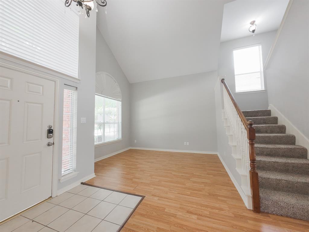 208 Del Cano Drive