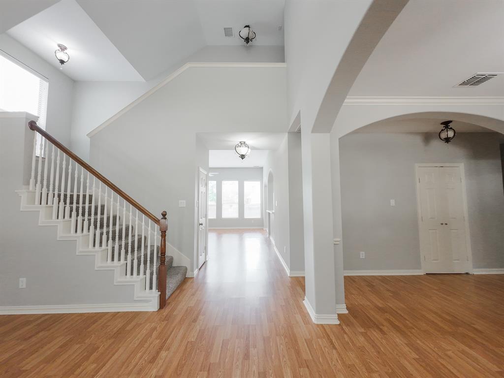208 Del Cano Drive
