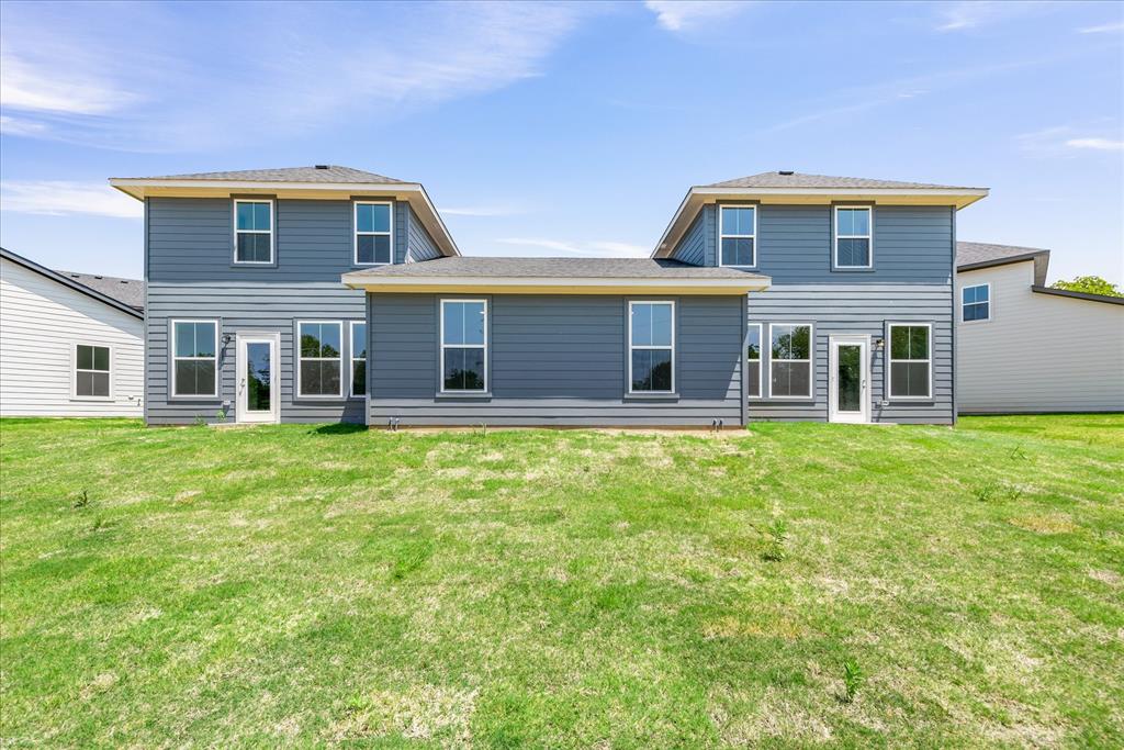 Runaway Bay - Residential Lease