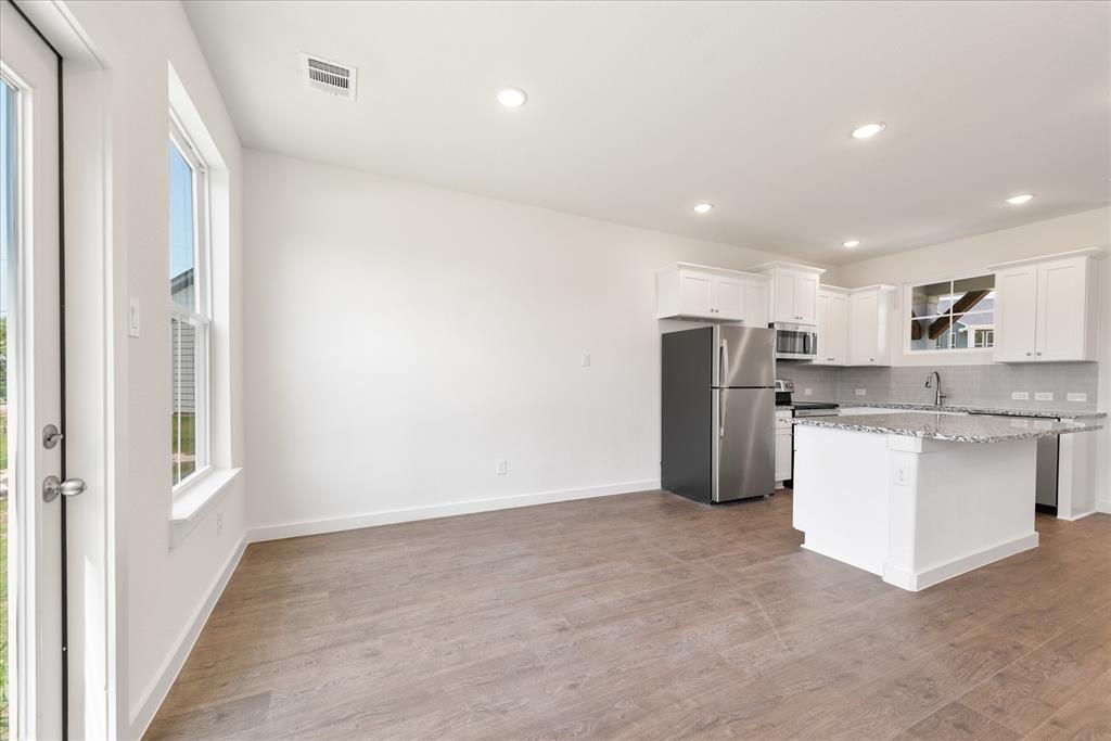 Runaway Bay - Residential Lease