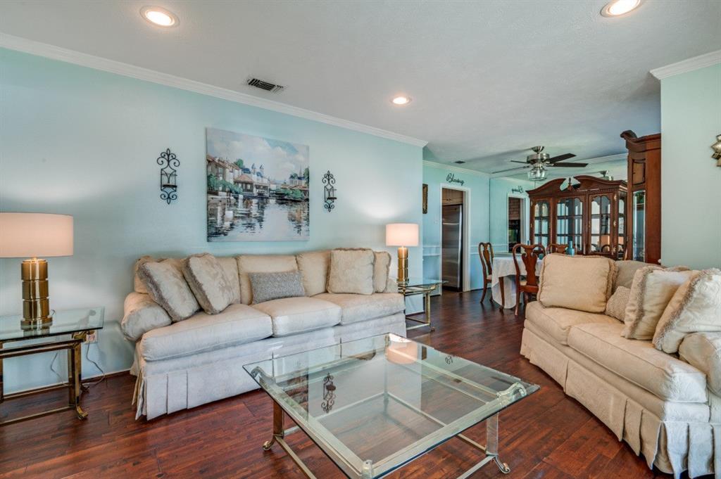 1028 Rosewood Drive