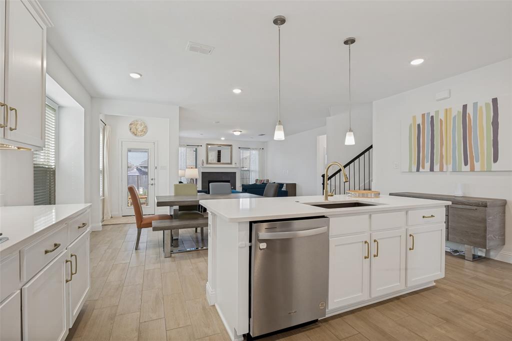 3804 Chippewa Trail