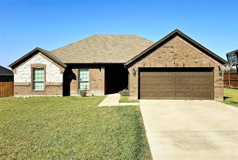 A home in Lone Oak