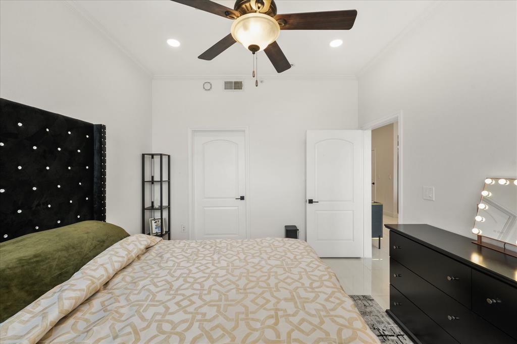 Renaissance On Turtle Creek Condo - Residential Lease