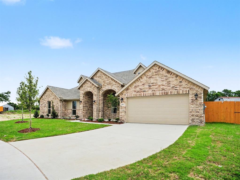 1027 Ella Drive