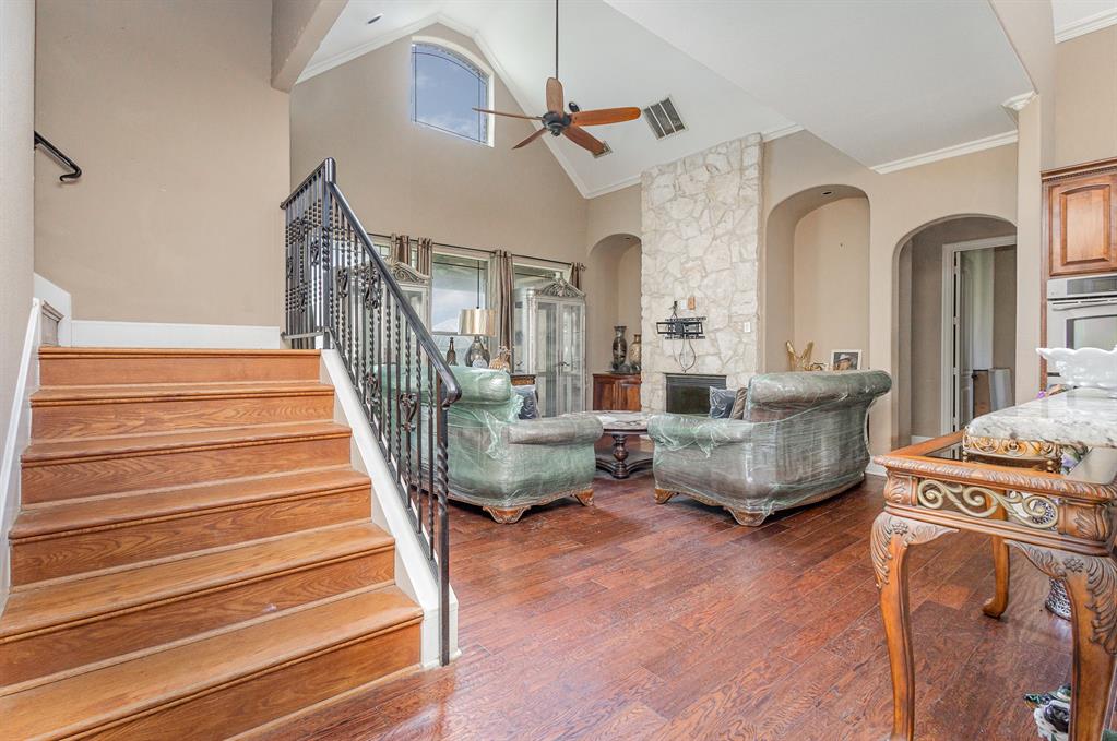9770 County Road 483