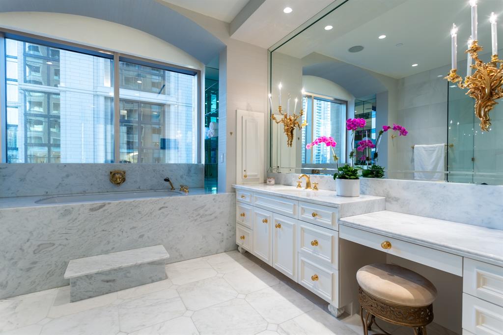 Stoneleigh Residences - Residential