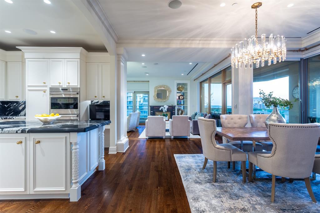 Stoneleigh Residences - Residential