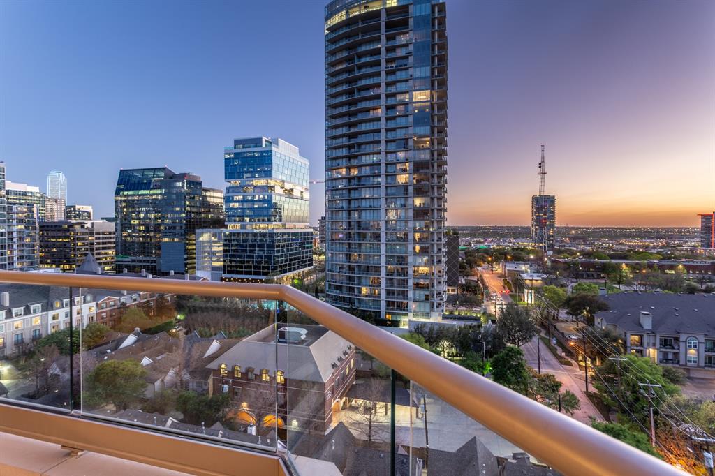 Stoneleigh Residences - Residential