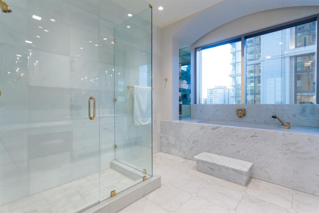 Stoneleigh Residences - Residential