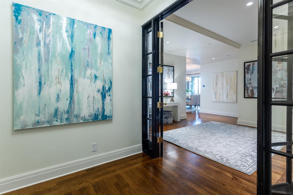 Stoneleigh Residences - Residential