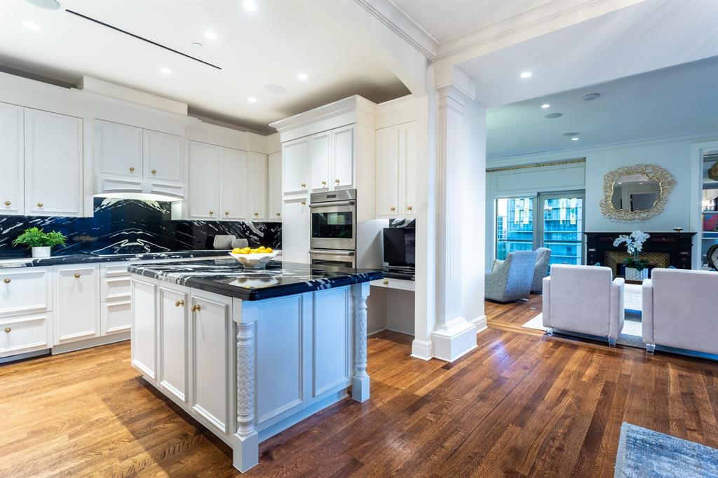 Stoneleigh Residences - Residential