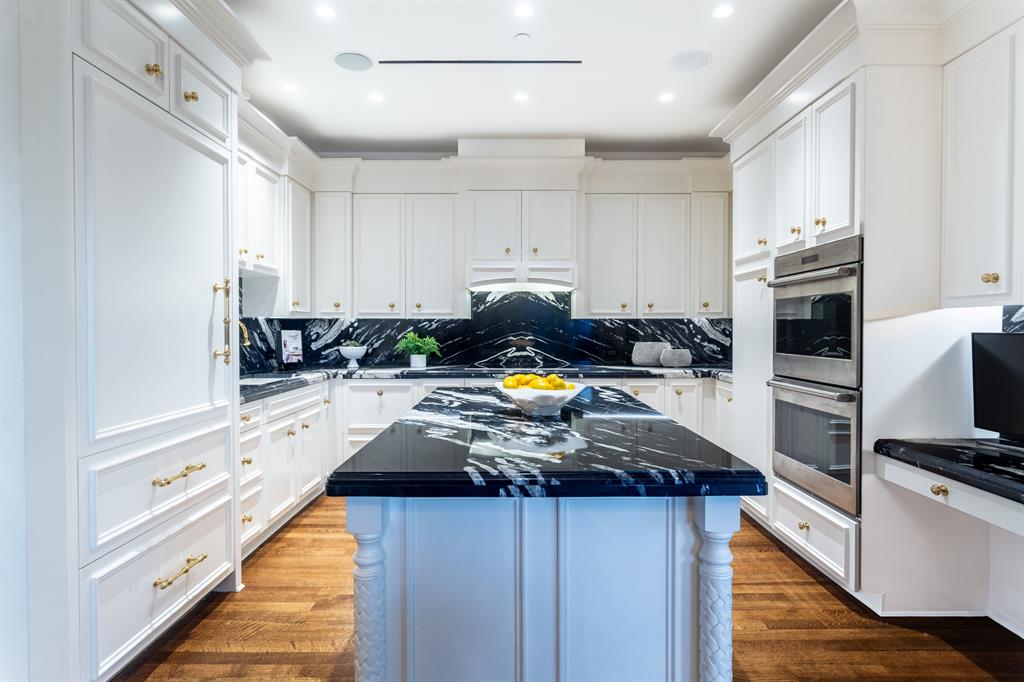 Stoneleigh Residences - Residential