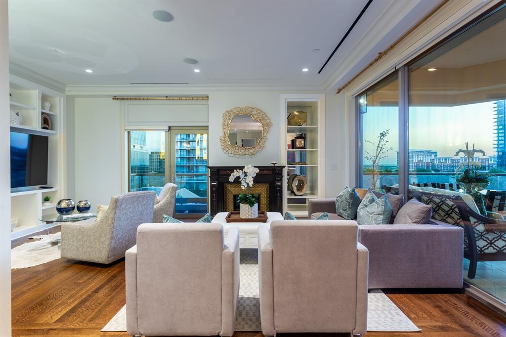 Stoneleigh Residences - Residential