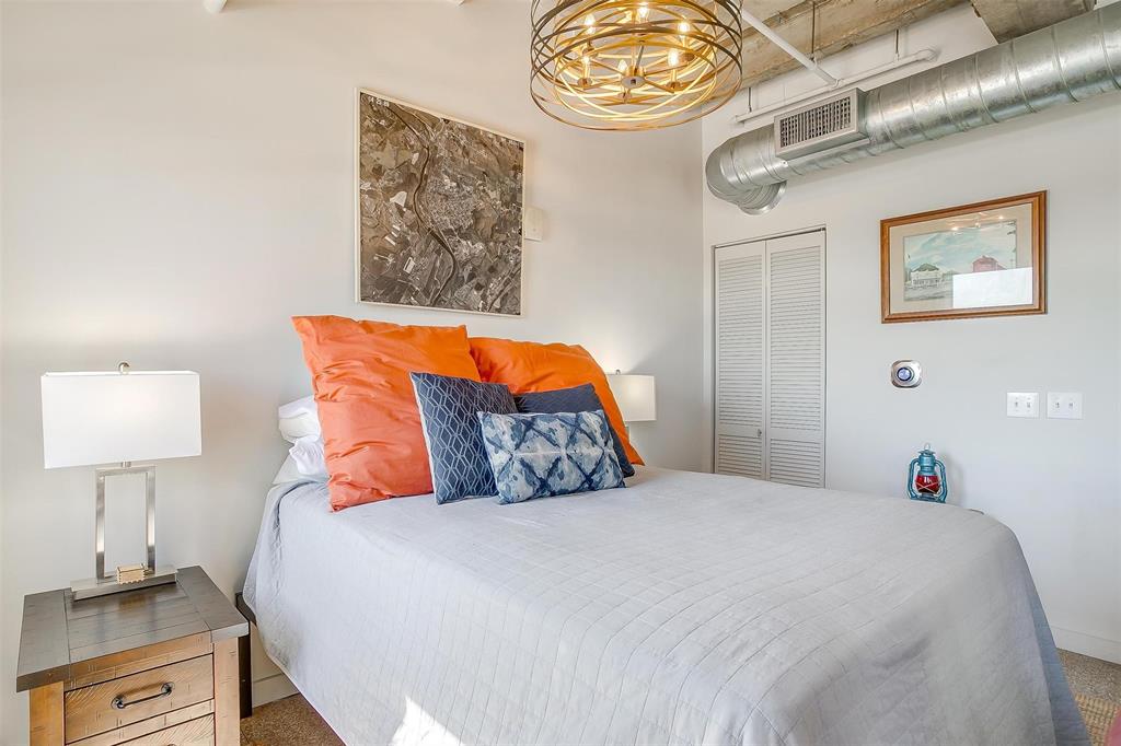 Texas & Pacific Lofts - Residential