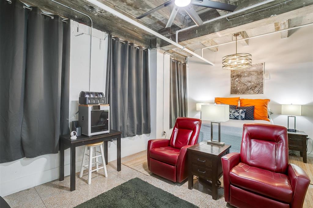 Texas & Pacific Lofts - Residential