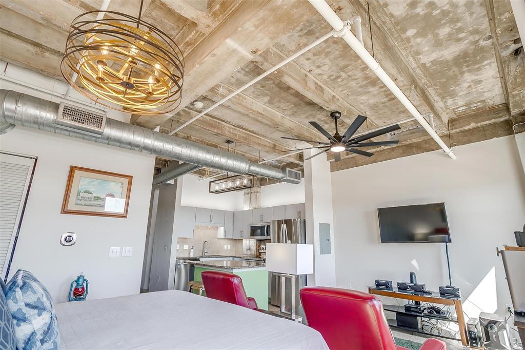 Texas & Pacific Lofts - Residential