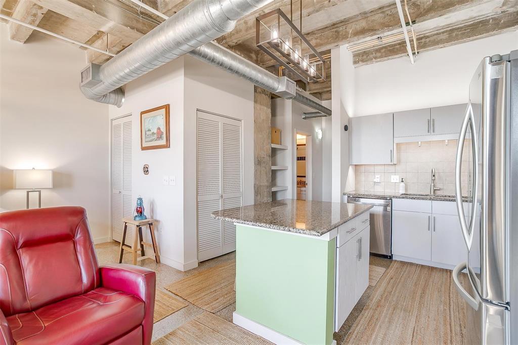 Texas & Pacific Lofts - Residential