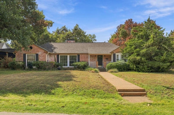 1403 TRANQUILLA DR, DALLAS, TX 75218 - Image ba20bedd1f2e9ccb16fdb889b4b14925/3776009283