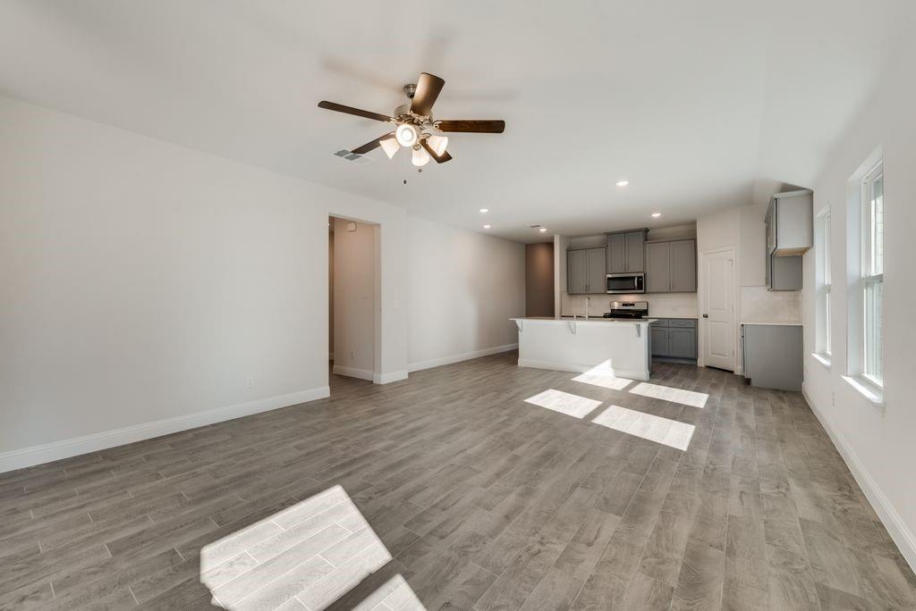 AnaCapri - Residential Lease