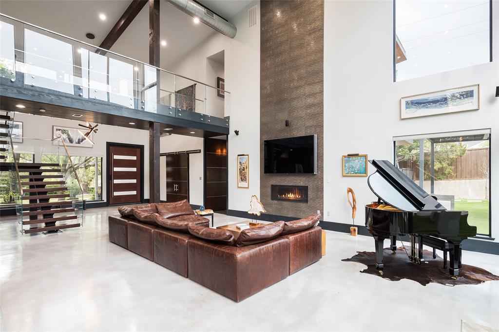 Strong & Crossen - Residential