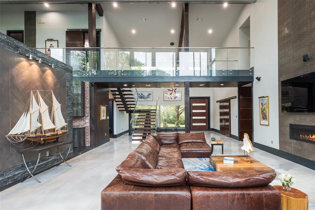 Strong & Crossen - Residential