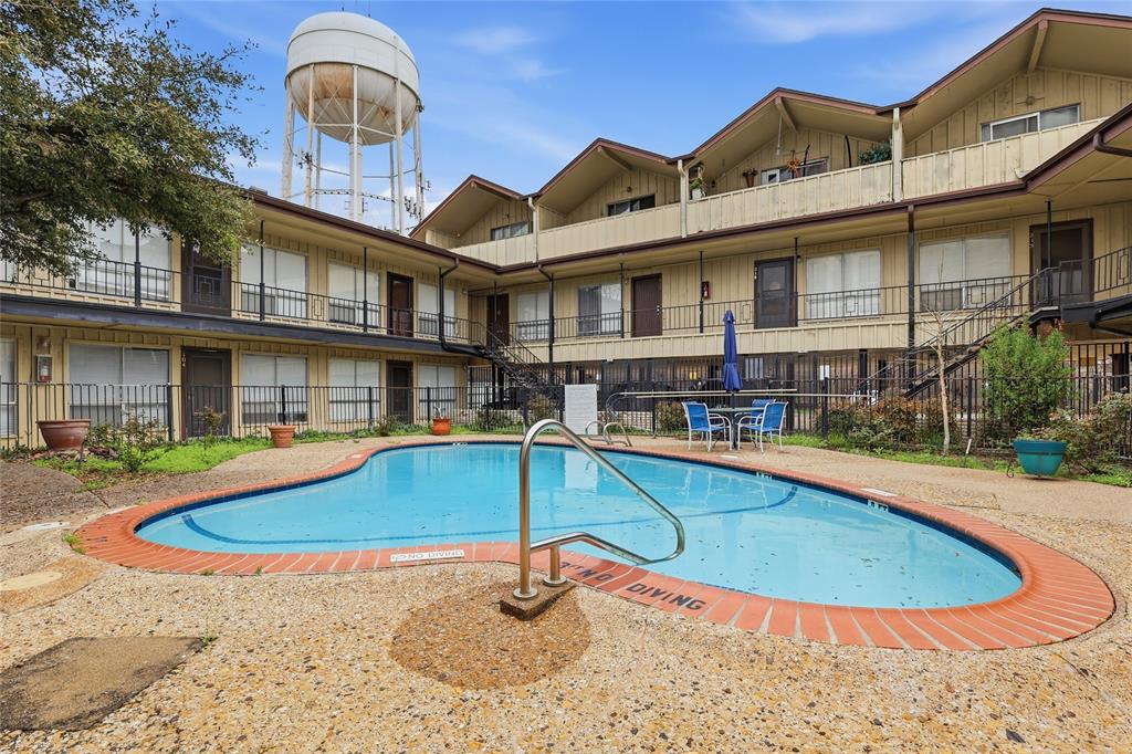 Bowser Oaks Condo - Residential