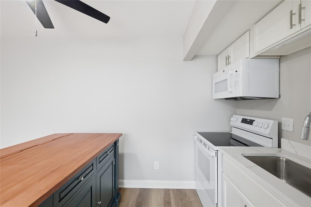 Bowser Oaks Condo - Residential