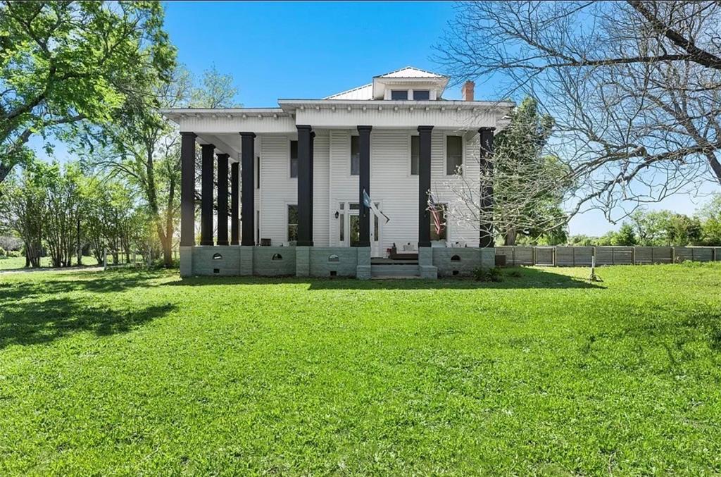 DAVIS H E - Residential