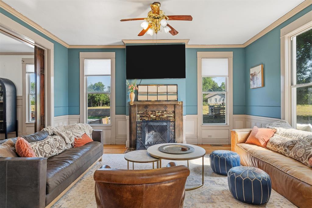 DAVIS H E - Residential