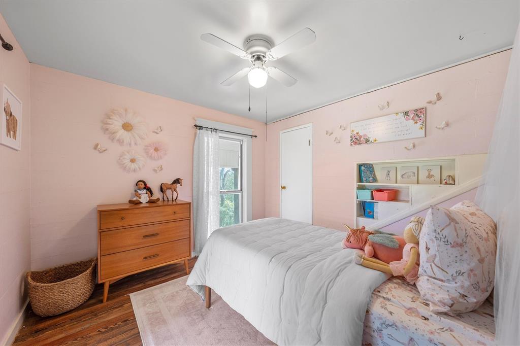 DAVIS H E - Residential