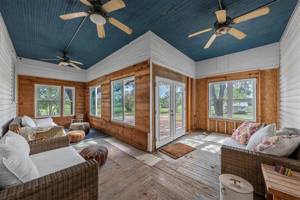 DAVIS H E - Residential