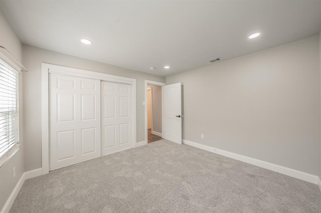 Hampton Square - Residential