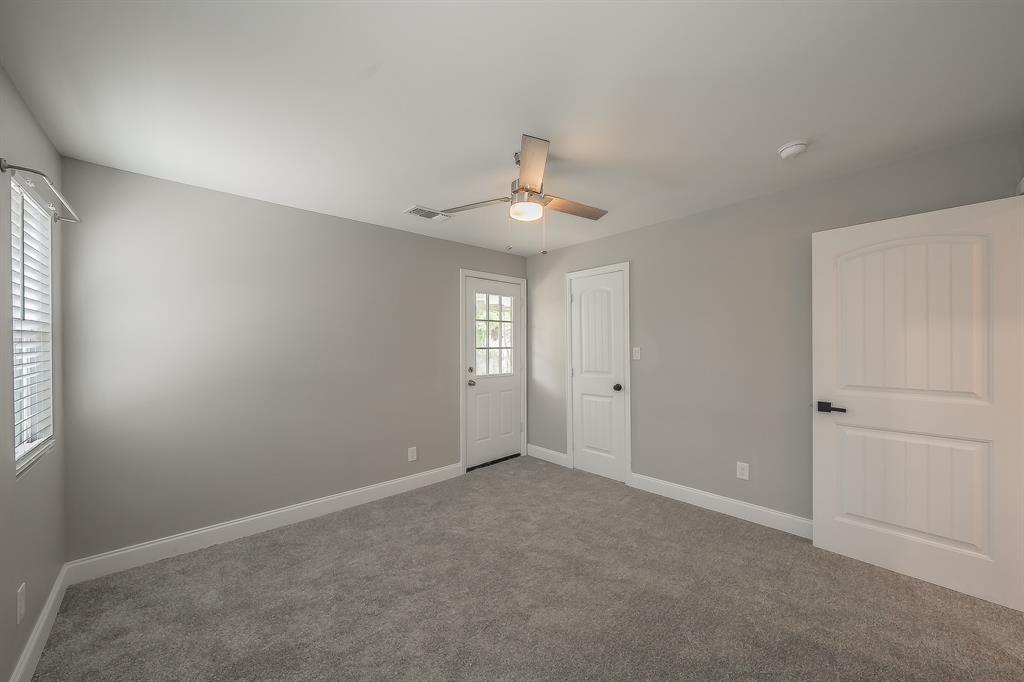 Hampton Square - Residential