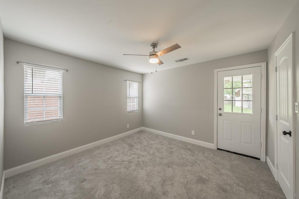 Hampton Square - Residential