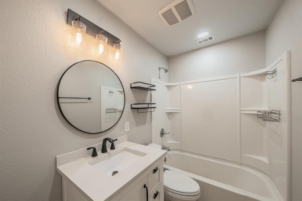 Hampton Square - Residential