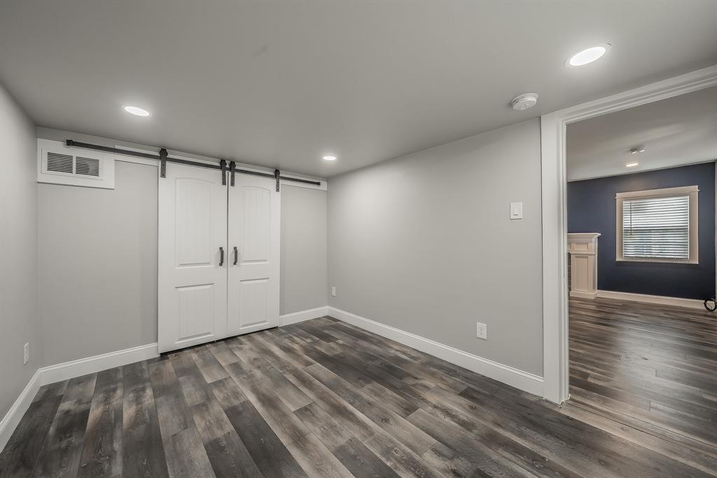 Hampton Square - Residential