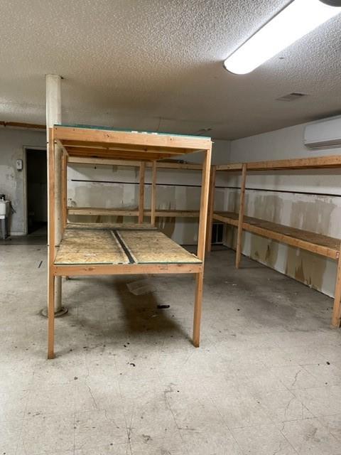 LITTLE, HIRAM SURVEY - Commercial Lease