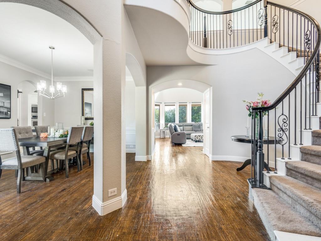 2806 Spring Oaks Drive