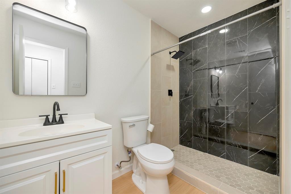 Woods Rev - Residential