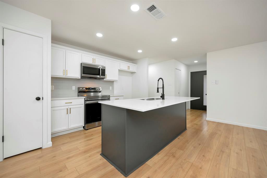 Woods Rev - Residential