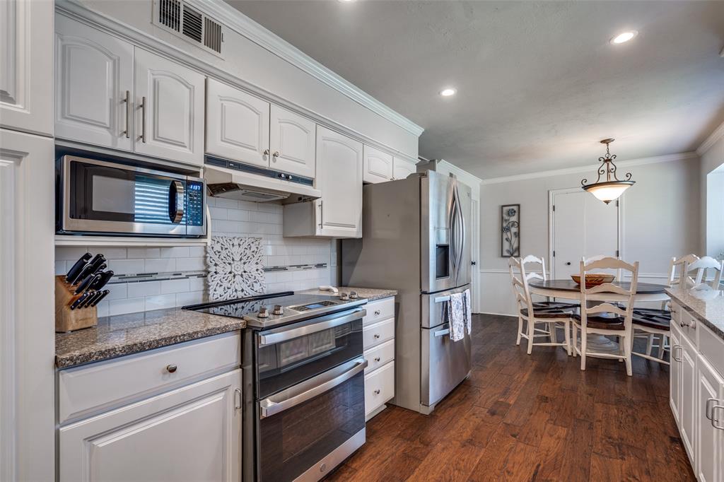 2512 Plateau Drive